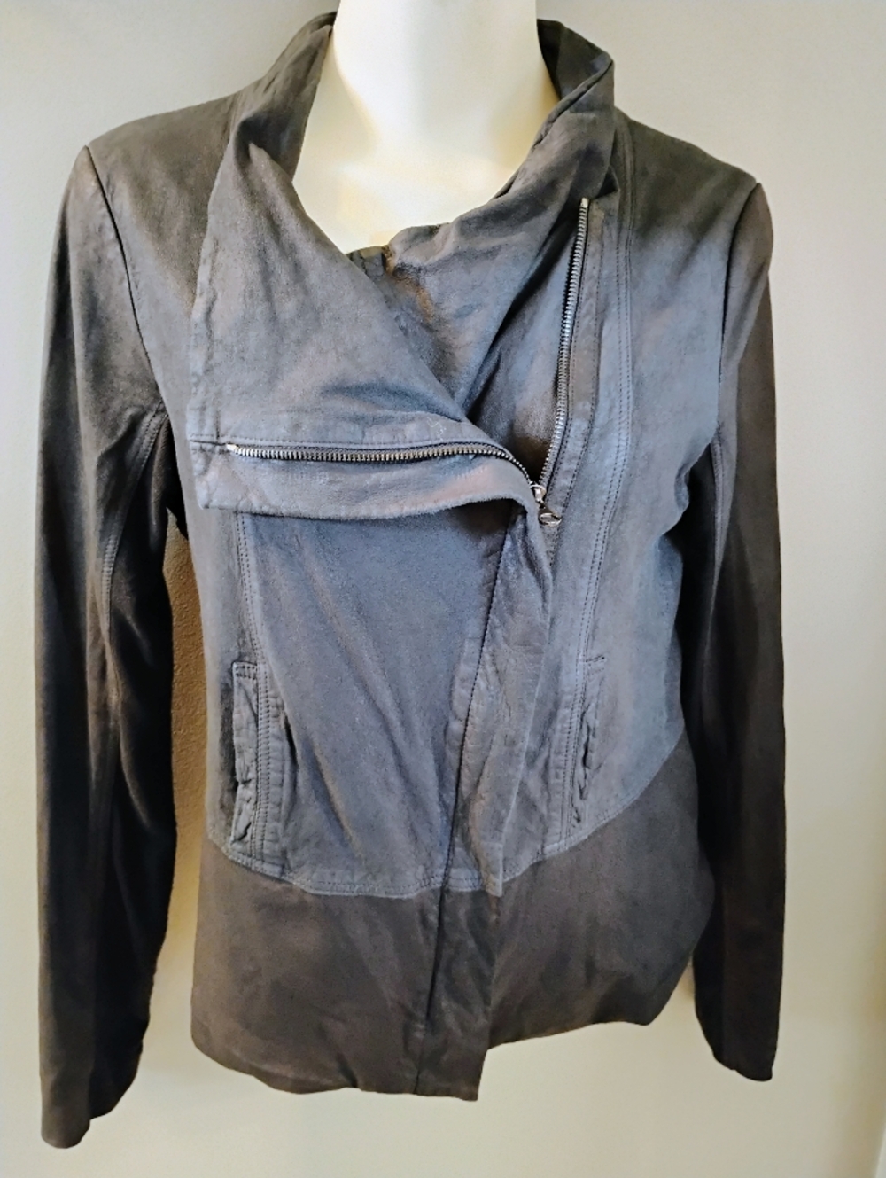 Women's VINCE Two Tone Supple Leather Asymmetrical Zip Jacket Size Large